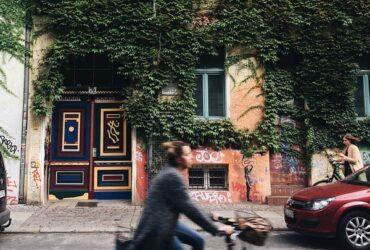 How employers can help new bike commuters