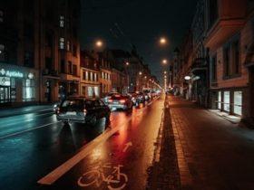 Electric cargo bikes are 60% faster at deliveries than delivery vans. Here’s why