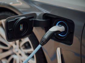 Solving the electric vehicle charging conundrum