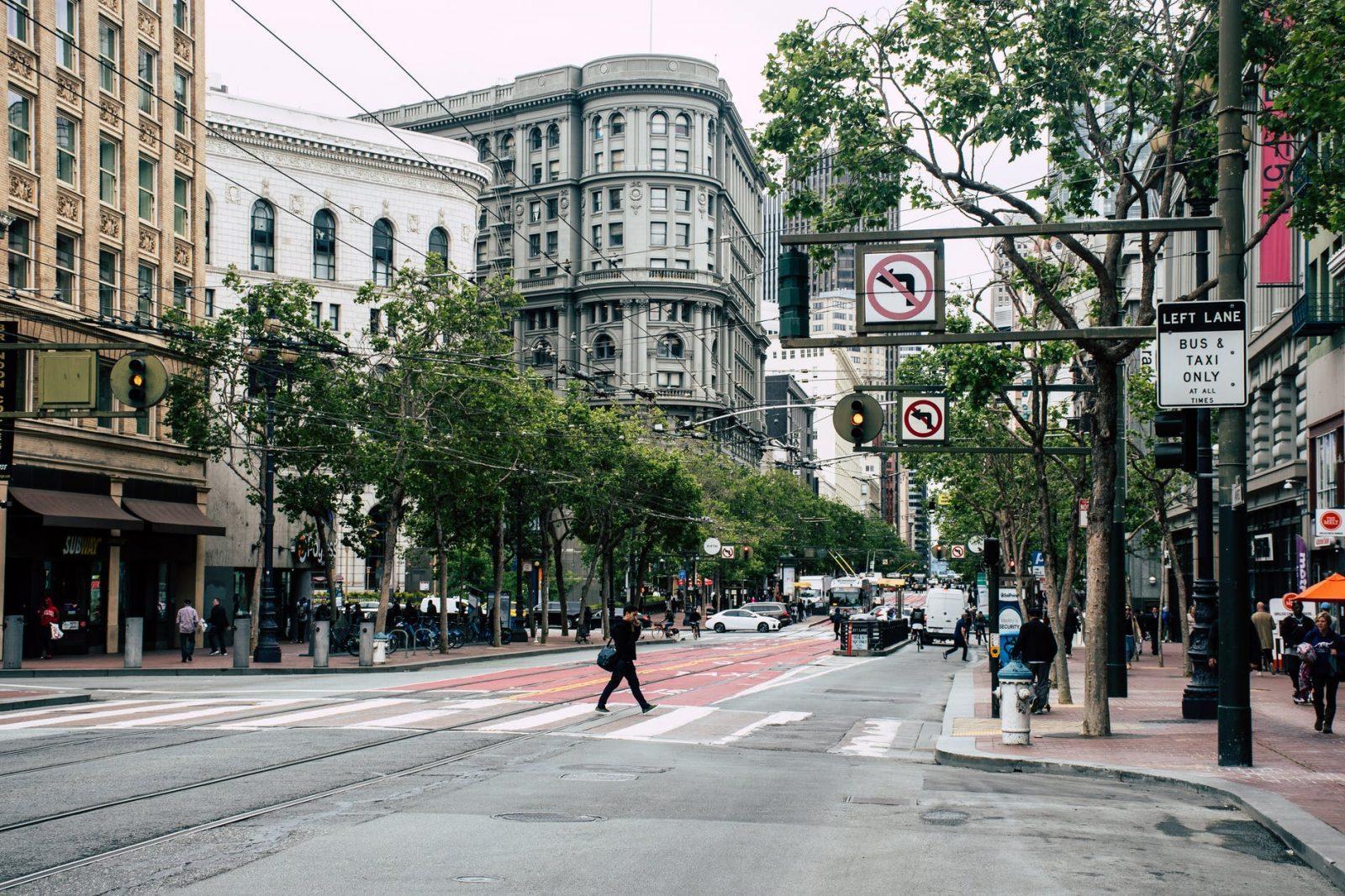 https://www.masstransitmag.com/alt-mobility/shared-mobility/bicycle-scooter-sharing/press-release/21258063/bay-area-rapid-transit-bart-bart-adds-escooters-to-trip-planner-to-enhance-ease-of-travel?utm_source=pocket_mylist