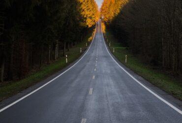 Experts say blinding autonomous cars can reduce accidents!